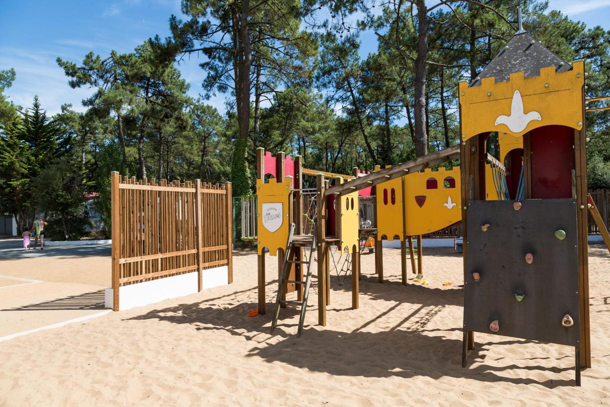 Domaine Residentiel De Plein Air Les Dunes Лонжевиль-сюр-Мер Экстерьер фото